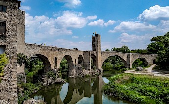Aqueducts in Catalonia, Spain. Error420@Unsplash