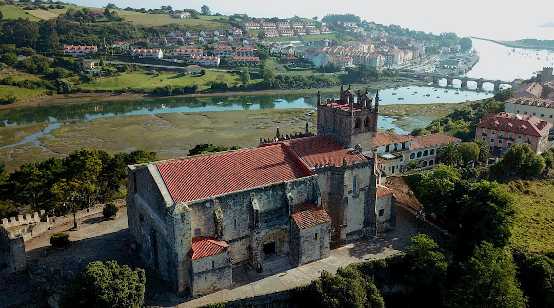 San Vicente de la Barquera, Cantabria, Spain. Tony Findeisen@Unsplash