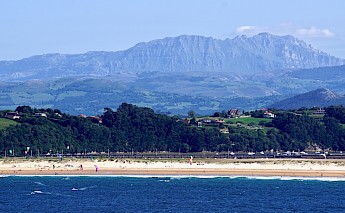 The coasts of Northern Spain with mountainous backgrounds. Quickps@Unsplash
