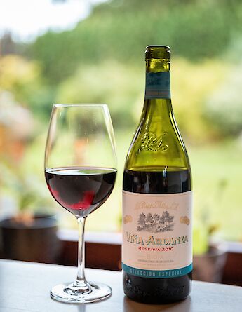 Delicious Spanish wines! Armands Brant@Unsplash