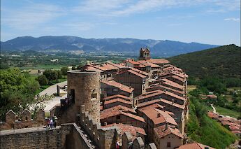 Red rooftops in Frias, Spain. Flickr:Juanje Orio