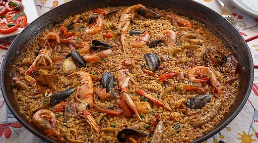 Paella in Spain! Sandra Wei@Unsplash (photo:sandrawei)
