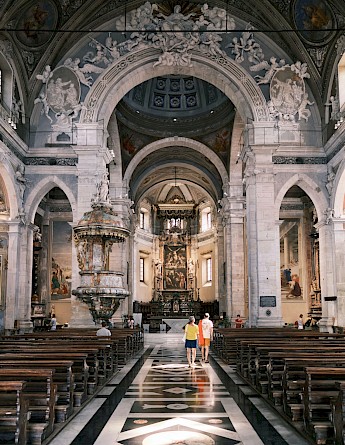 Renaissance Church in Bellinzona, Ticino, Switzerland. Marcus Ganahl, Unsplash