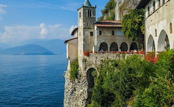 Lake Maggiore. Jose Maria Sava@Unsplash
