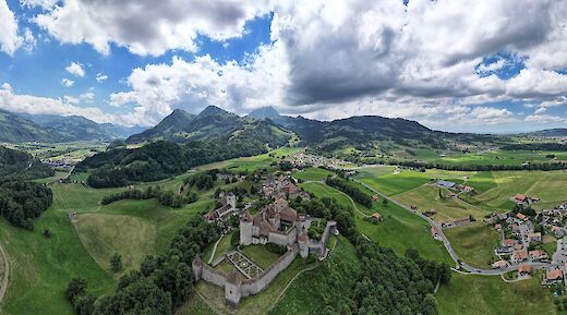 Gruy&egrave;res Castle & Town in Switzerland. CC:Bob Tan