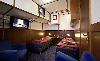 Double cabin