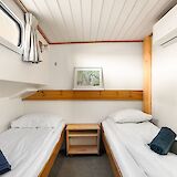 Twin/double cabin, Elisabeth van Aemstel, bike and boat tour