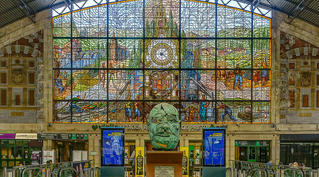 Train Station in Bilbao, Basque Country, Spain. Steven dos Remedios@Flickr