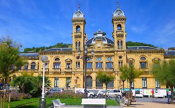 City Hall in San Sebastián, Basque Country, Spain. CC:Zarateman