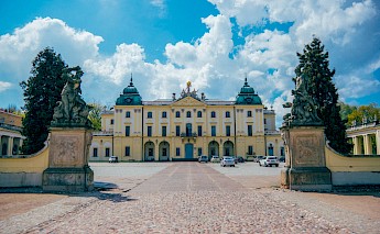 Branicki Palace, Białystok, Poland. Tomek Baginski@Unsplash
