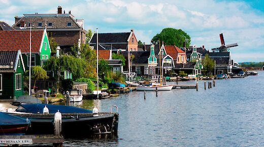 Kinderdijk, South Holland, the Netherlands. Romane Gautun@Unsplash