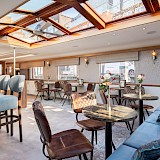 Bar and lounge, Merlijn, Bike and boat tour