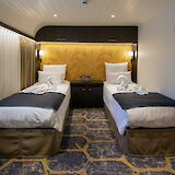 Twin cabin, Merlijn, Bike and boat tour