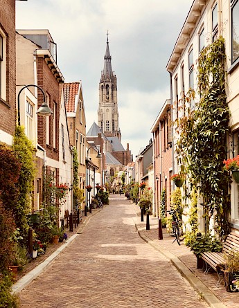 Delft, South Holland, the Netherlands. Who's Denilo?@Unsplash