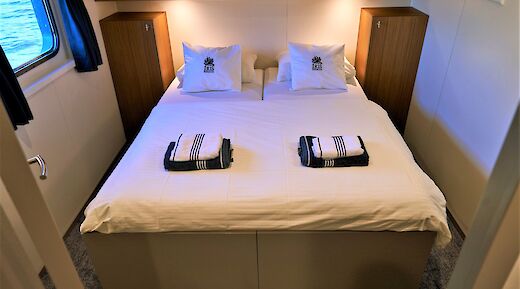 Iris - Boat Bike Tours