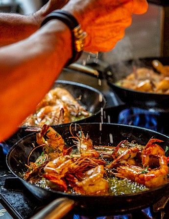 Norwegian dining. Pim Myten@Unsplash