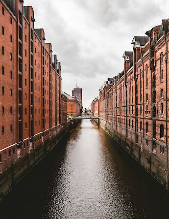 Hamburg waterway, Germany. Max Fuchs@Unsplash
