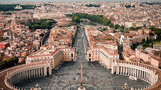 Aerial view, Vatican City, Rome, Italy. Caleb Miller@Unsplash