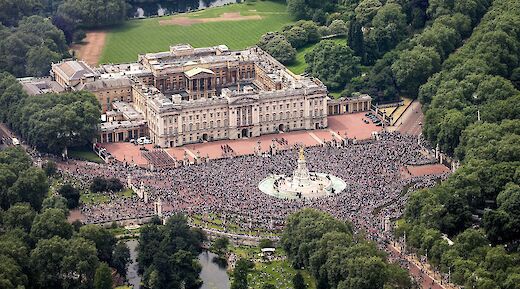 Buckingham Palace, London, England. Photo:SAC Matthew 'Gerry' Gerrard RAF/&copy; MoD Crown Copyright 2016 License:OGL v1.0