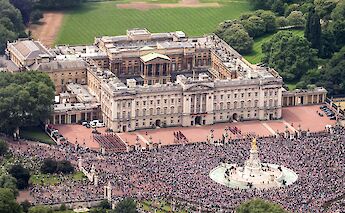 Buckingham Palace, London, England. Photo:SAC Matthew 'Gerry' Gerrard RAF/© MoD Crown Copyright 2016 License:OGL v1.0
