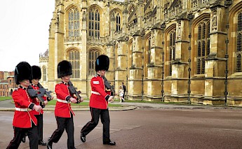 Changing of the Guard, London, England. Anika Mikkelson@Unsplash