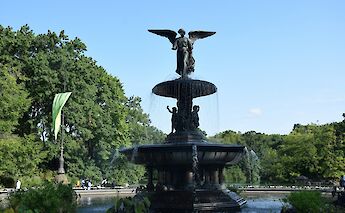 Bethesda Fountain, Central Park, Manhattan. Unsplash: Ernst N