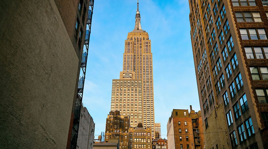 Empire State Building, Manhattan, New York City. Unsplash: Vidar Nordli Mathisen