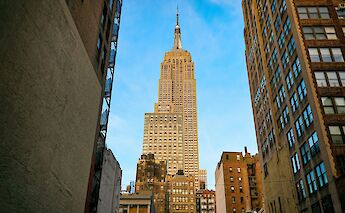 Empire State Building, Manhattan, New York City. Unsplash: Vidar Nordli Mathisen