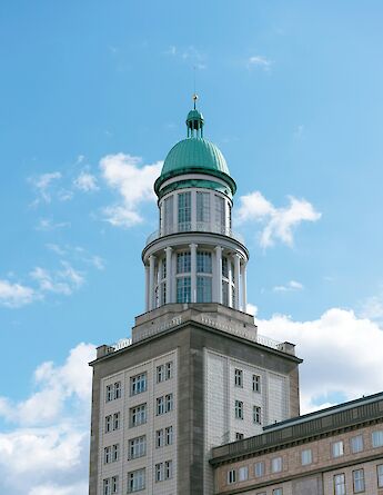 Tower, Berlin, Germany. Georgi Kalaydzhiev@Unsplash