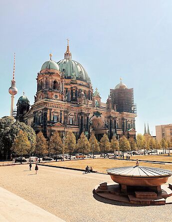 Berlin Cathedral, Berlin, Germany. Karli Cumber@Unsplash