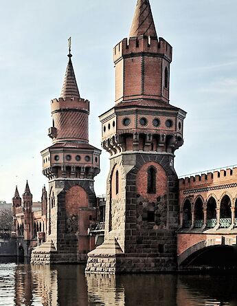 Kreuzberg, Berlin, Germany. Ondrej Barta@Unsplash