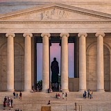 Capture memories that matter by the monuments and memorials of Washington DC