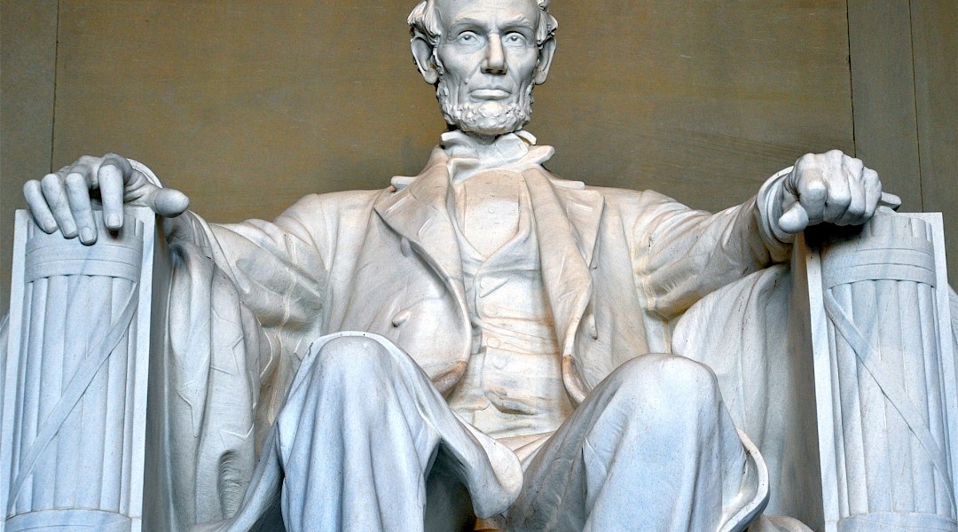 Statue of Abraham Lincoln at Lincoln Memorial, Washington DC. Flickr:Kevin Burkett