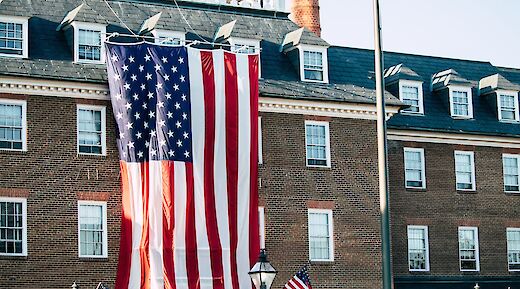 City Hall in Alexandria, Virginia. Thais Barros@Unsplash