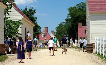People walking on the street, Mount Vernon, Alexandria, VA. Isaac Wedin@Flickr
