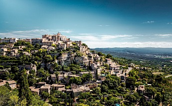 Gordes, Provence, France. Simon Spring@Unsplash