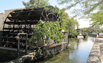 L'Isle-sur-la-Sorgue, Provence, France. CC:Vivaverdi