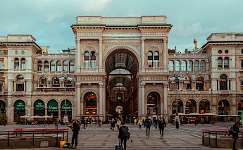 Galleria Vittorio Emanuele, Milano. Unsplash:Ouael Ben Salah