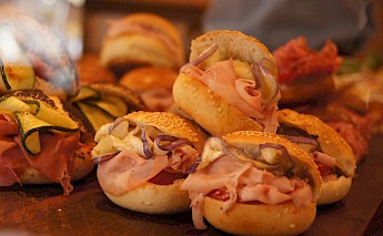 Dining in Milan, Lombardy, Italy. Fredrik Rubensson@Flickr