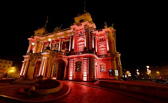 Croatian National Theatre, Zagreb. Unsplash:Tomislav Dodig