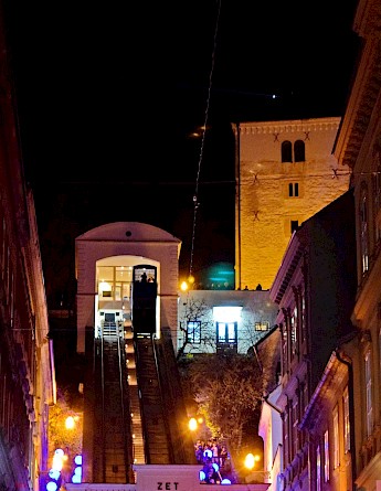 The Zagreb Funicular, connecting Upper Town and Lower Town. Flickr:Miroslav Vajdic