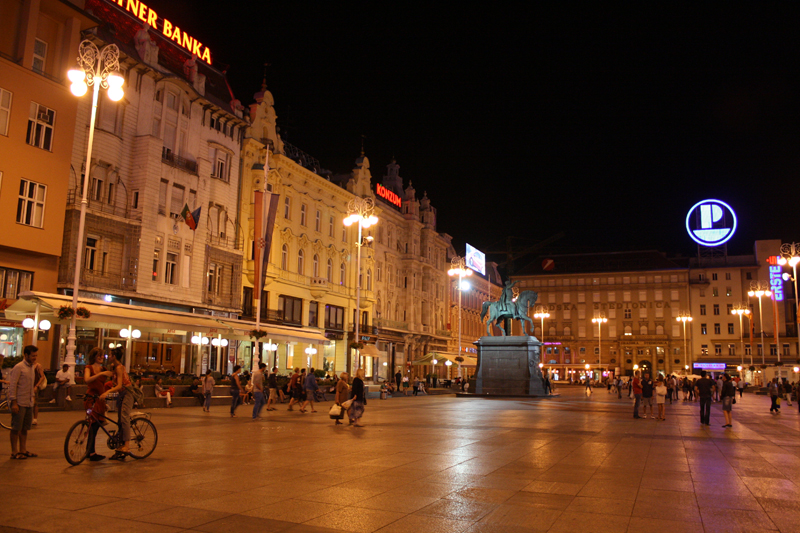 Ban Jelacic Square, Zagreb. Flickr:Delaina Haslam