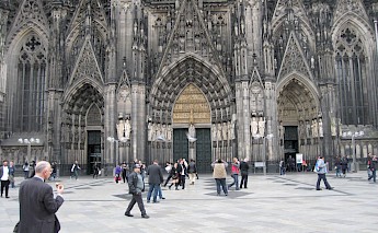 Cologne Cathedral Square, Germany. Flickr:Uberdadofthree