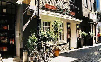 Cologne, Germany. Carmela@Unsplash