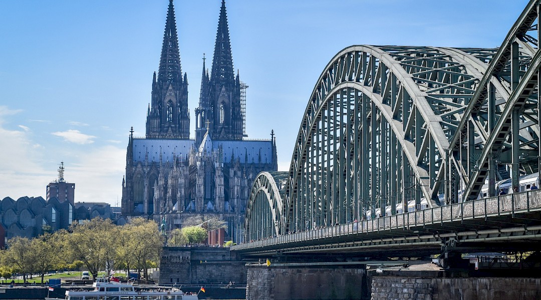The Hohenzollern Bridge, Cologne. Unsplash:Ravi Tripathi