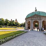 Horgarten - Court Garden - Diana Temple in Munich. Luis Fernando Felipe Alves@Unsplash