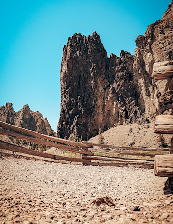 Smith Rock State Park, Oregon. Brayden Garon@Unsplash