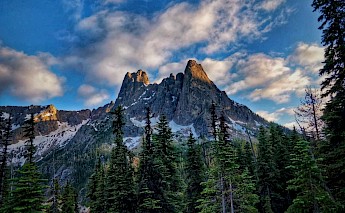 North Cascades Highway, Washington. ANAYA ANAND@Unsplash