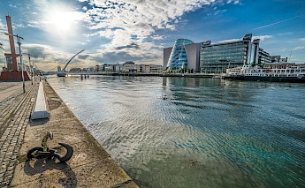 Dublin Docklands, an area on the both sides of River Liffey. Flickr:Giuseppe Milo