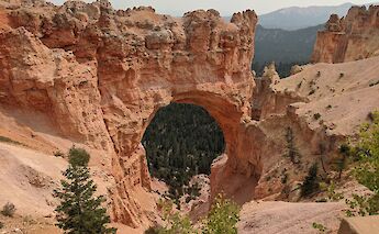 Incredible rock formations in Utah. Photo via TO.